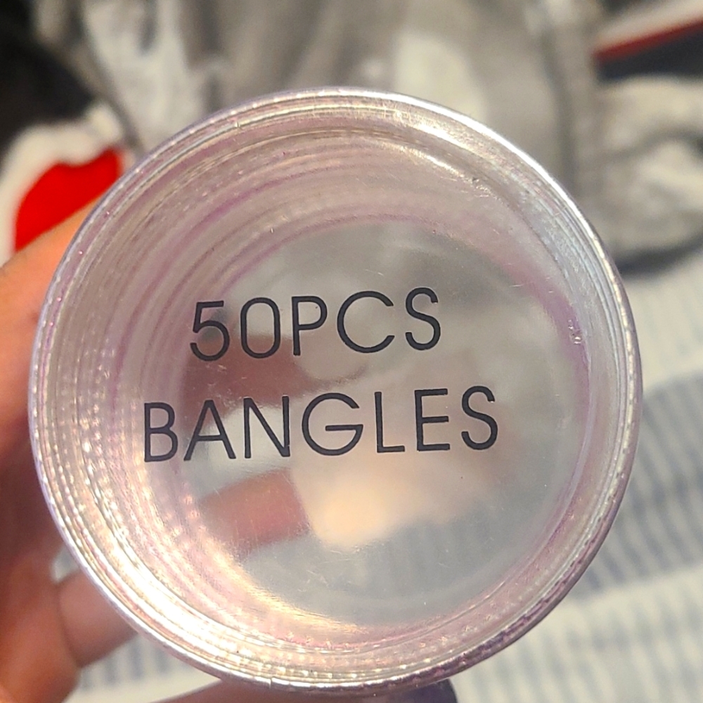 Set of bangles